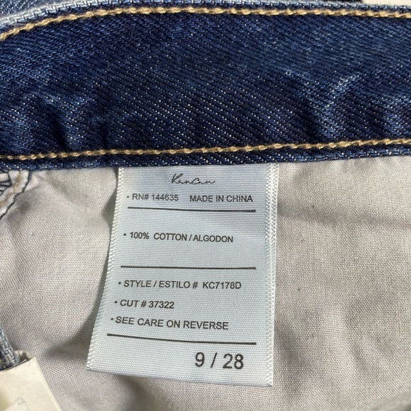 KanCan NWT Larisa Ultra High Rise Relaxed Fit Mom Jeans Distressed 9/28 - Picture 13 of 15